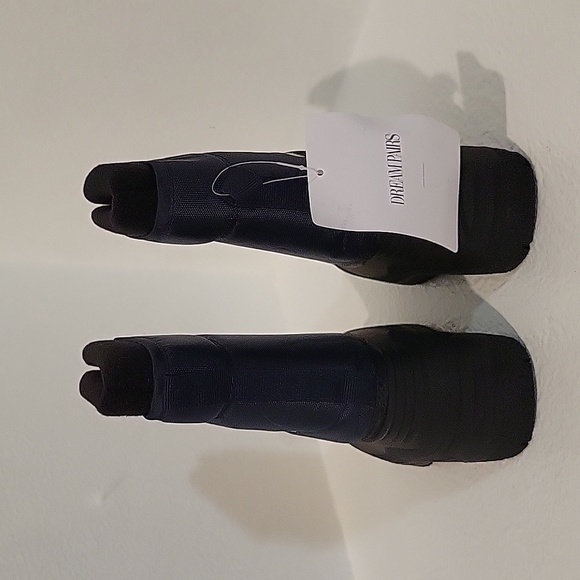 DREAM PAIRS Kids Winter Waterproof Snow Boots - Picture 5 of 7